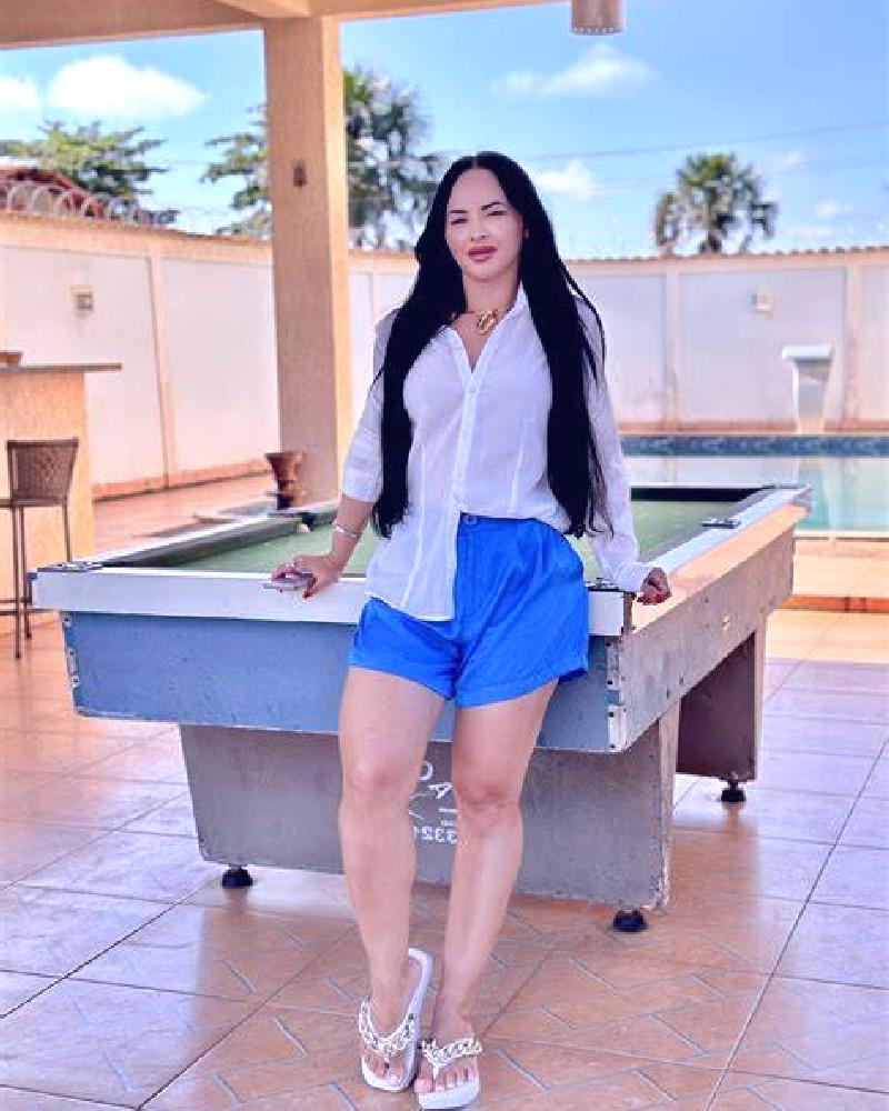 Lola Baquedano escort