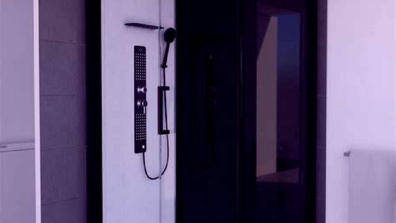Lola Tirua escort