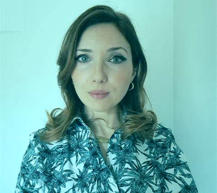 Luna 2 Canela escort