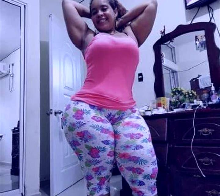 Ámbar Chonchi escort