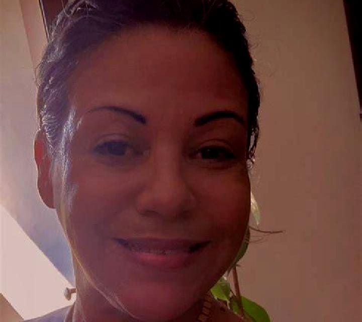 Olivia 3 Hanga Roa escort
