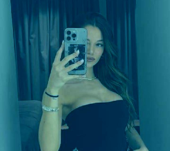 Paloma San Nicolas escort