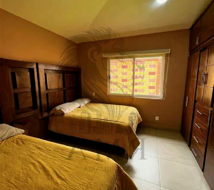 Trinidad 3 San Esteban escort