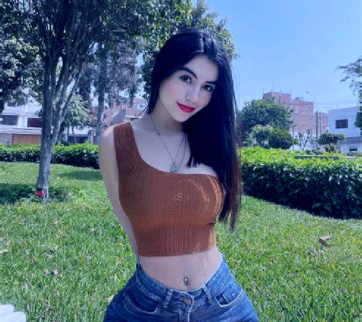 Valentina Copiapo escort