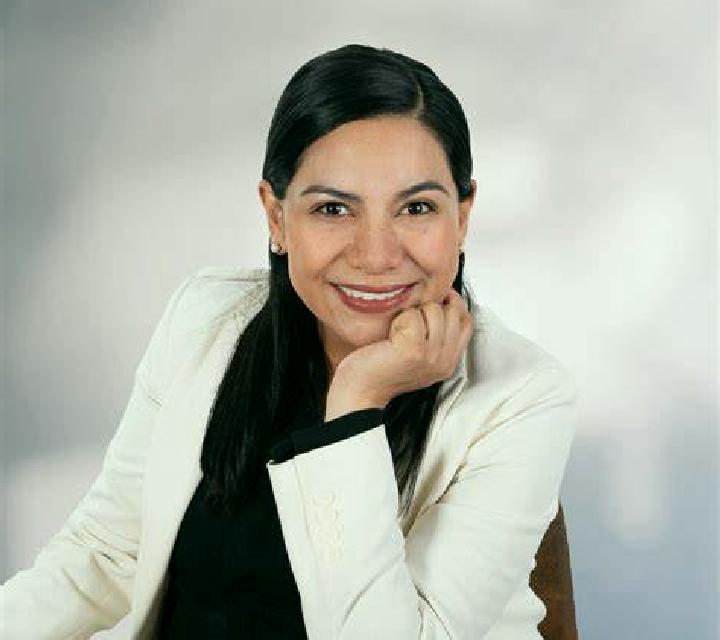 Valentina Punitaqui escort